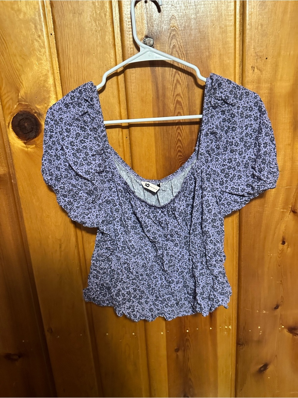SO Lavender Floral Puff-Sleeve Square Neck Top